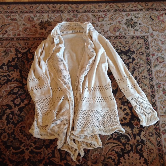 Handmade sweater - Picture 1 of 3