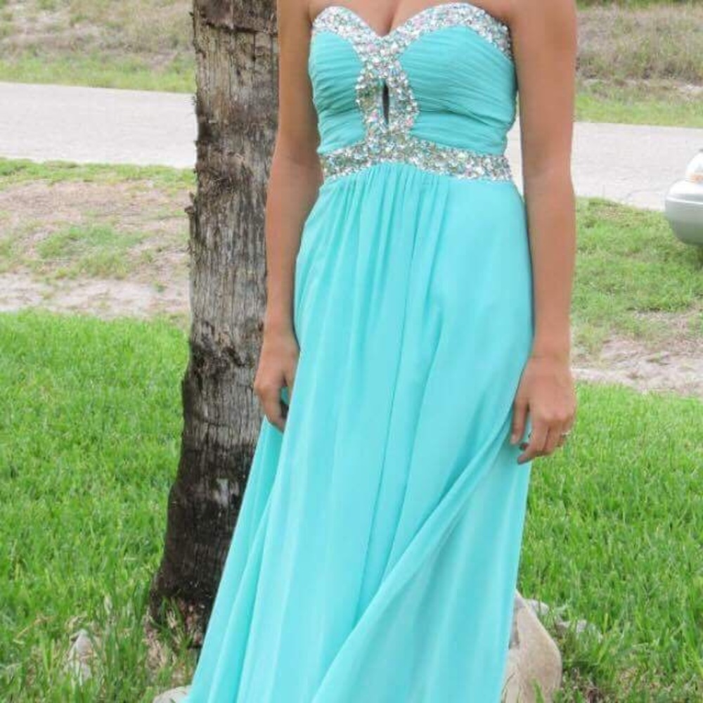 Prom dress