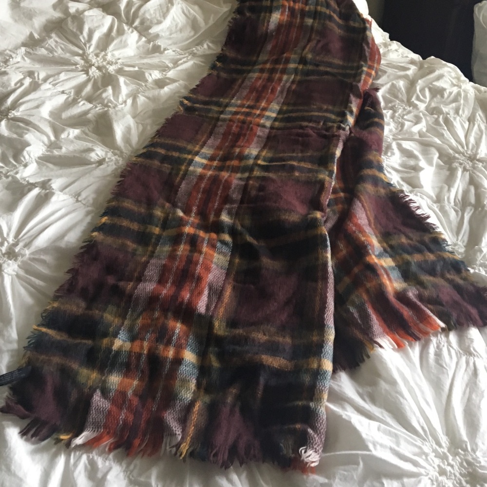 Limited Blanket Scarf