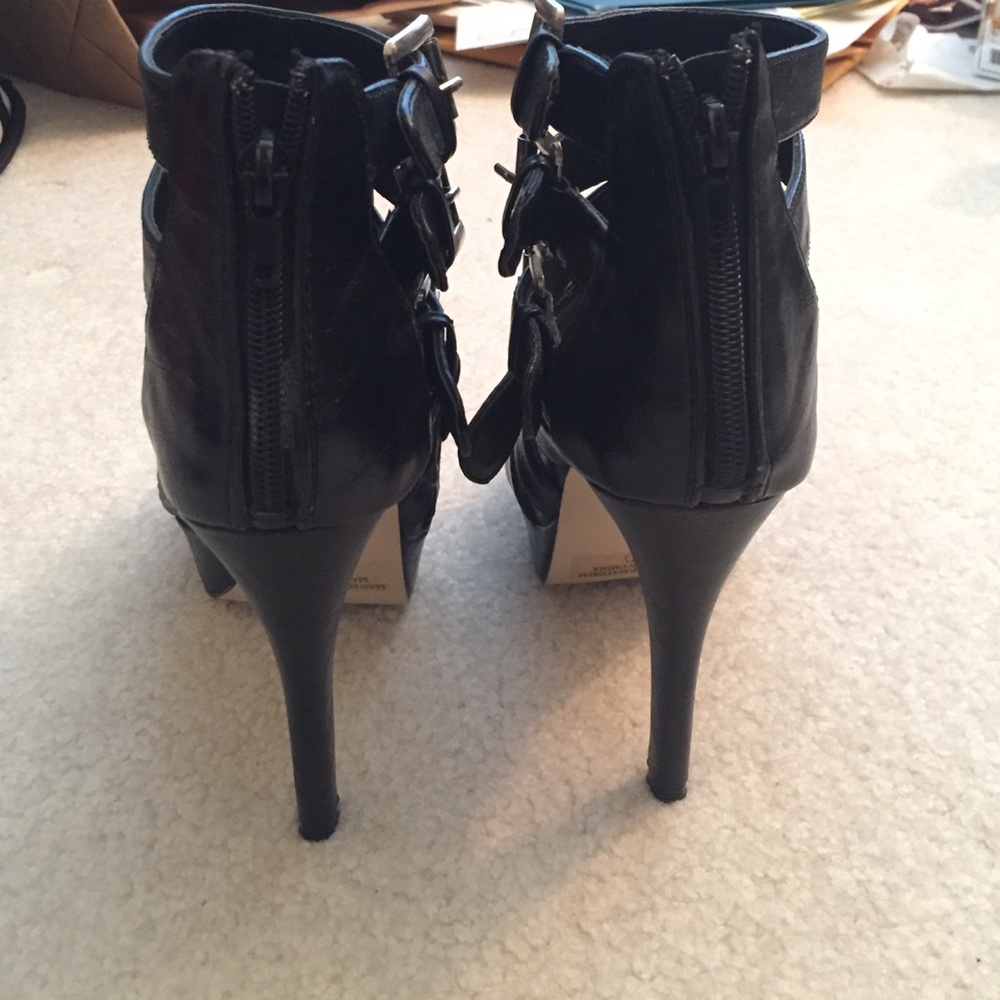 Booties - Picture 3 of 4