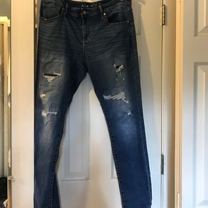distressed skinny jeans