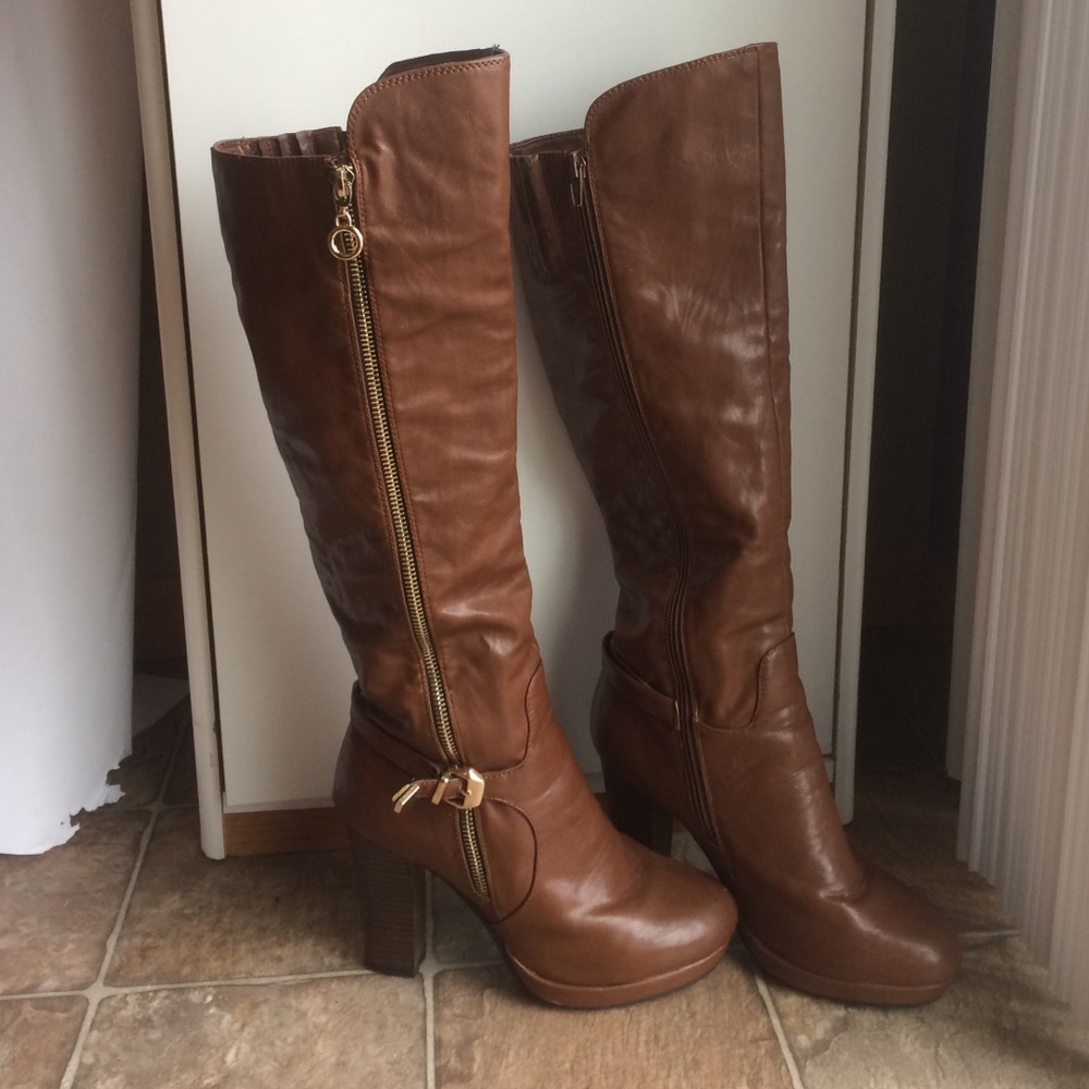 Henry Ferrera size 6.5 boots