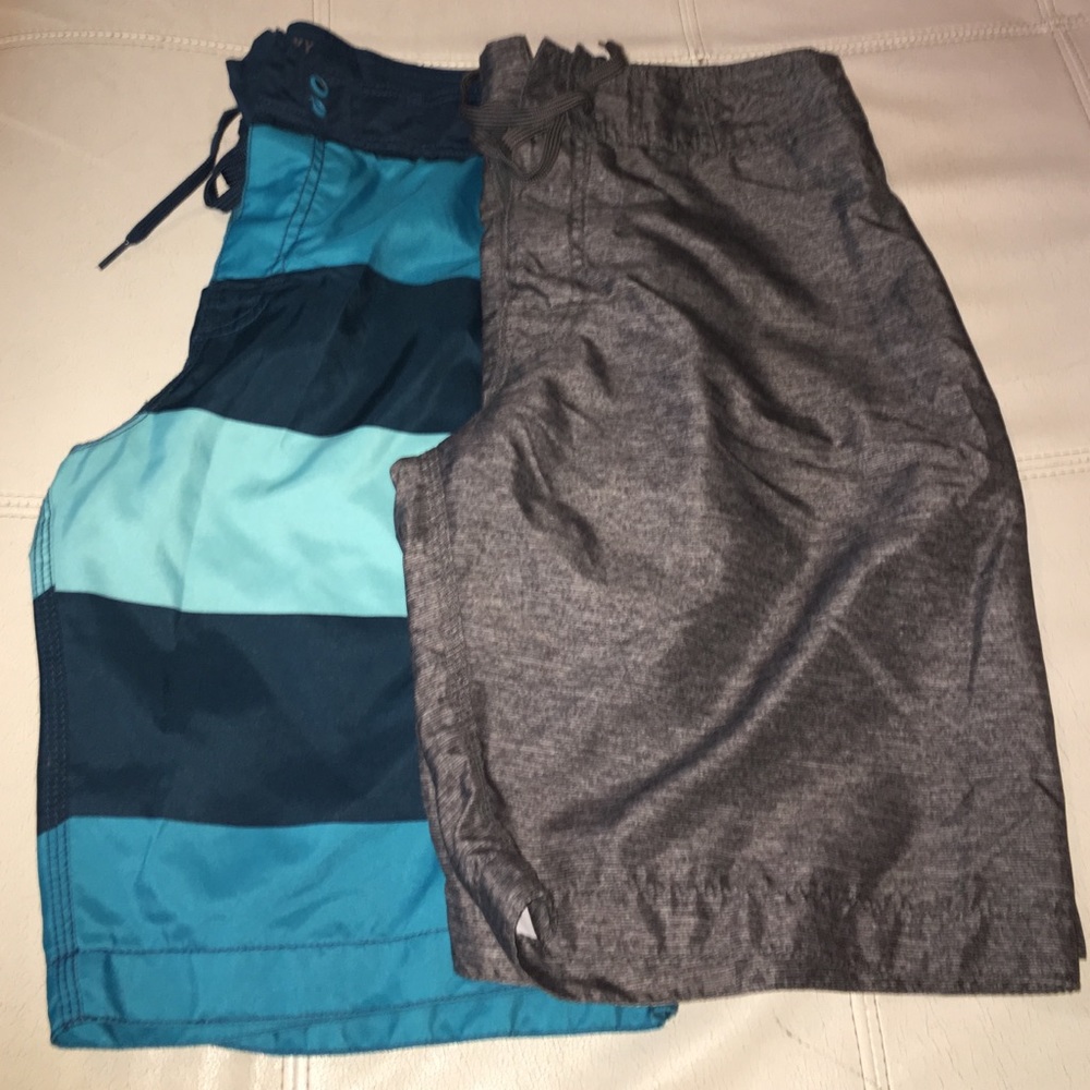Old Navy Mens Board Shorts Size M
