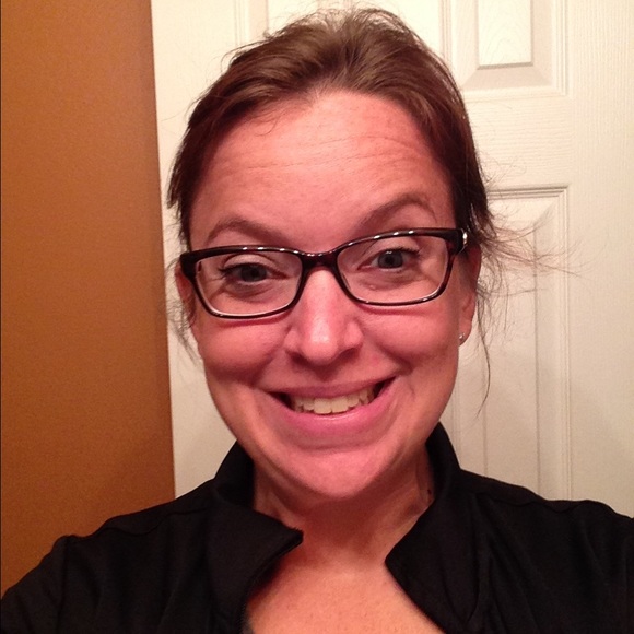 Meet your Posher, Sara - Picture 1 of 1