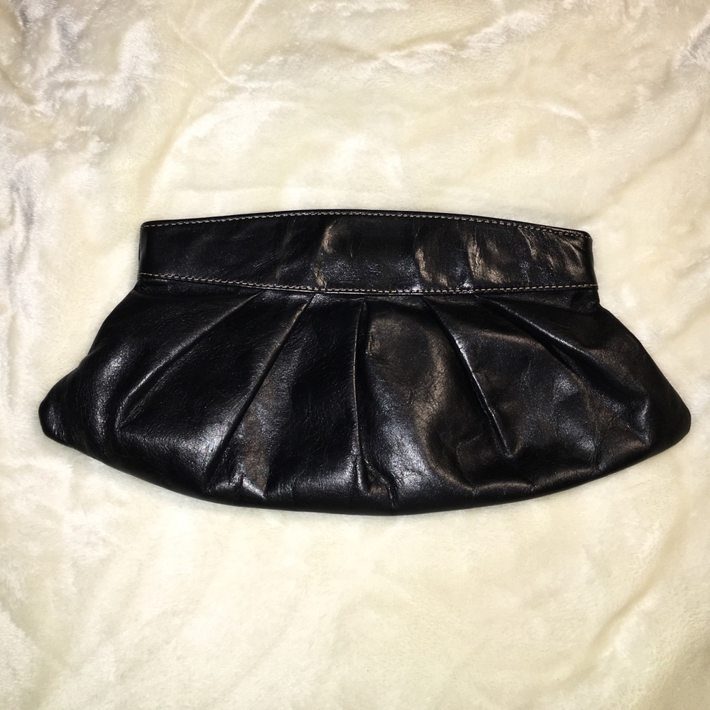 Fossil black clutch SL9488