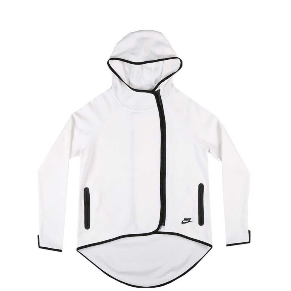 Nike Tech Fleece Cape