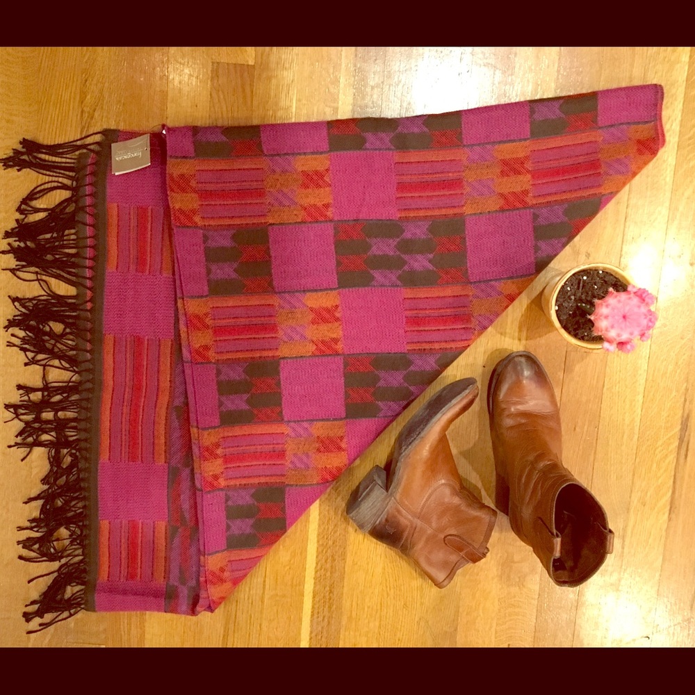 Francesca's Santa Fe Print Poncho