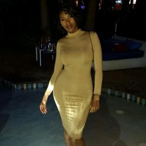 Meet your Posher, Zara