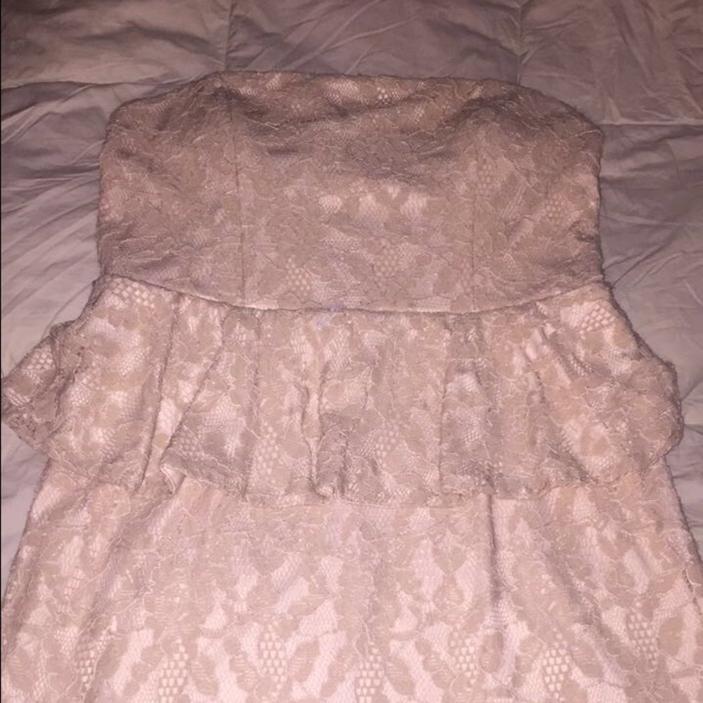 Lace peplum dress