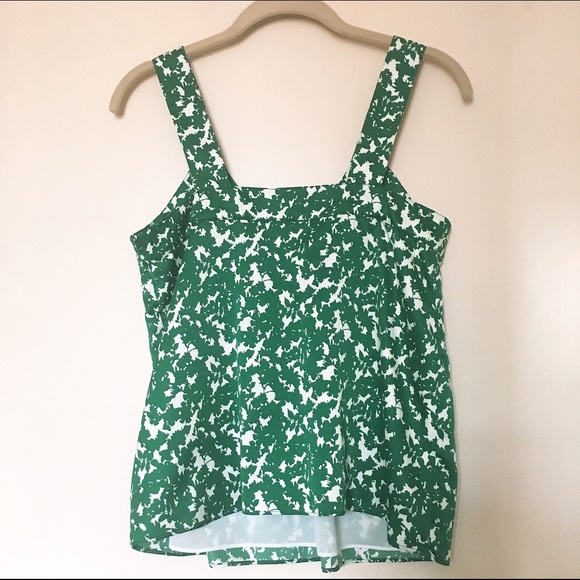 Banana Republic floral sewing tank - Picture 3 of 3