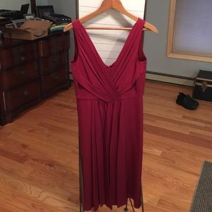 You'll love this fashionable and comfortable dress