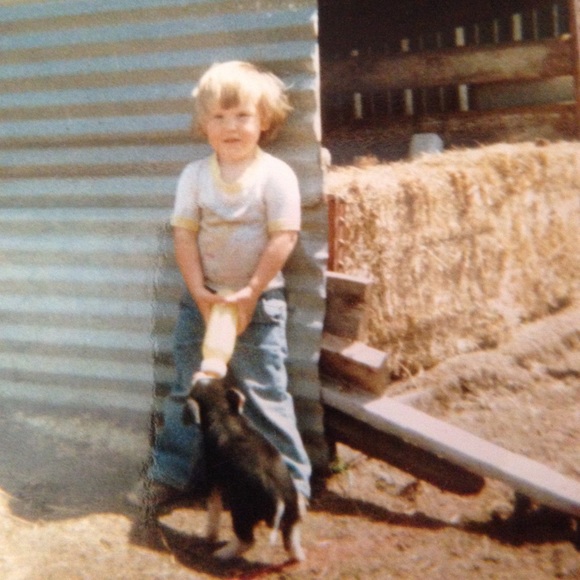 Meet your Posher, Amy - Picture 4 of 7