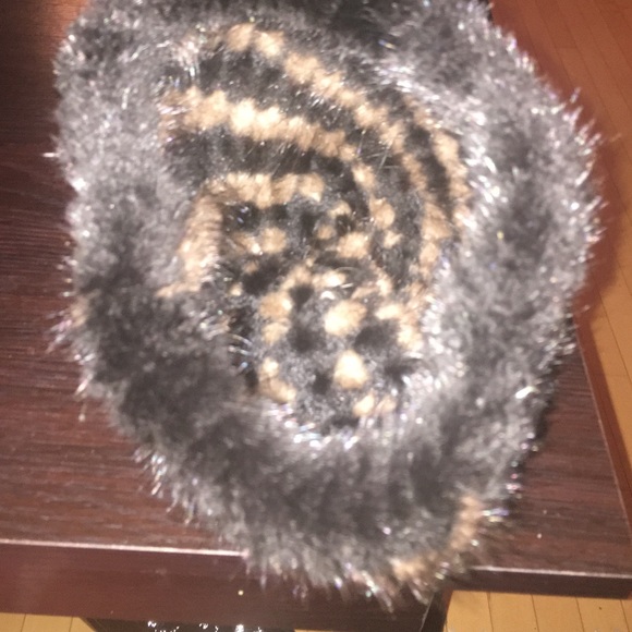 AUTH MINK KNITTED 2 Tone Brown BEANNIE - Picture 4 of 4