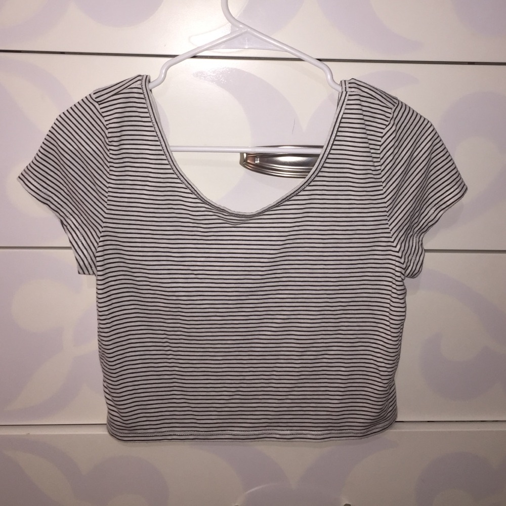 Cropped American Eagle top