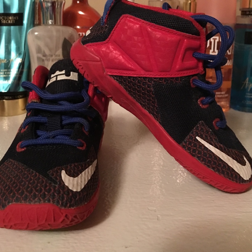 Toddler shoes