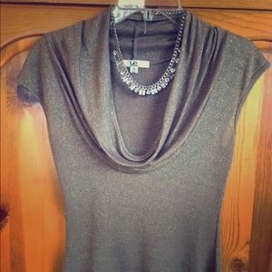 👌 NICE Work-to-Play Cowl w Capsleeves