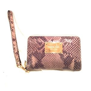 Michael Kors wallet/wristlet