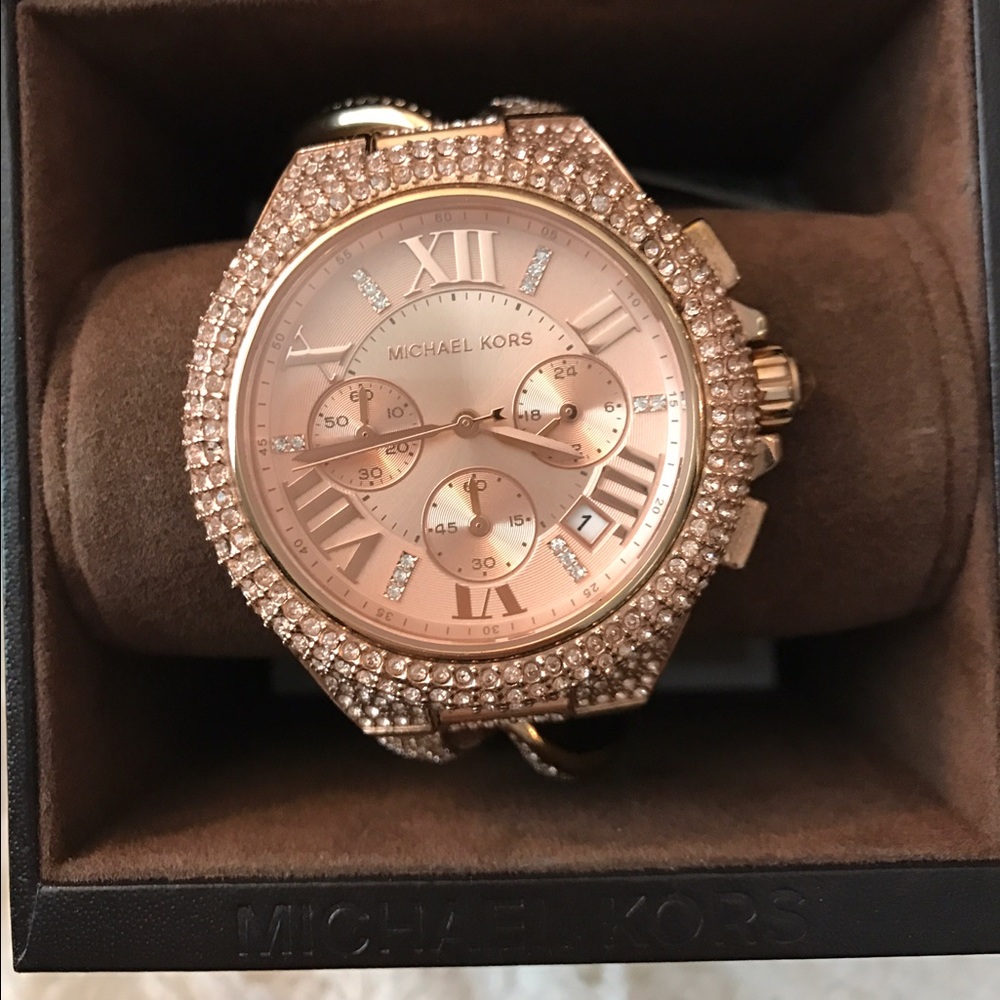 AUTHENTIC MICHEAL KORS WATCH