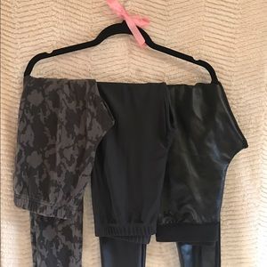 🛍SALE🛍 Forever 21 & PINK leggings bundle