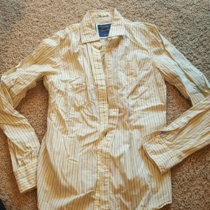 American Eagle button up shirt
