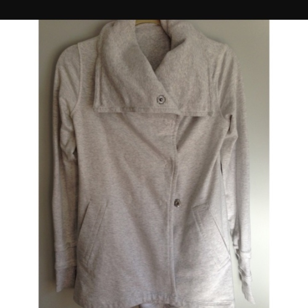 Lululemon jacket!!