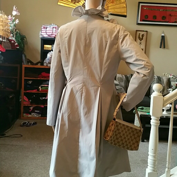 Pepe Peluso coat( sold on store) - Picture 2 of 4