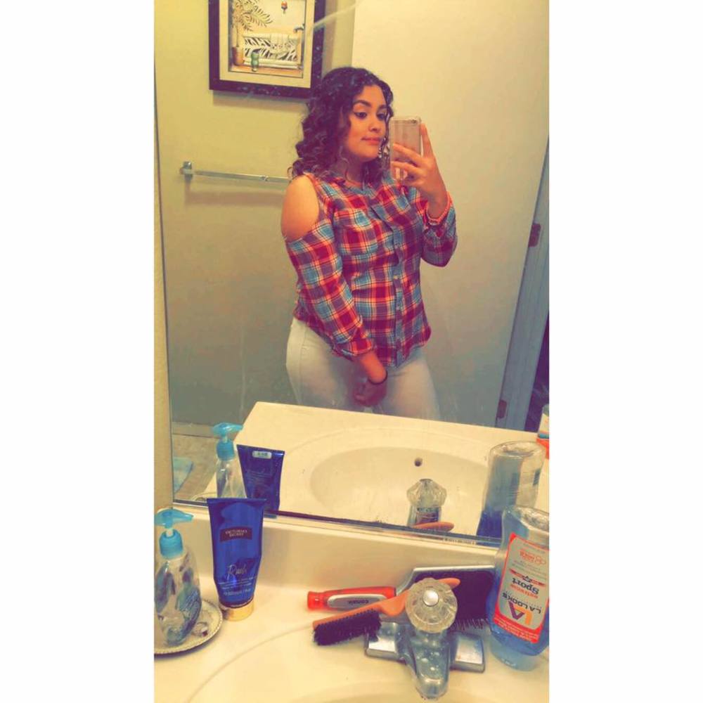 Meet your Posher, Jasmin