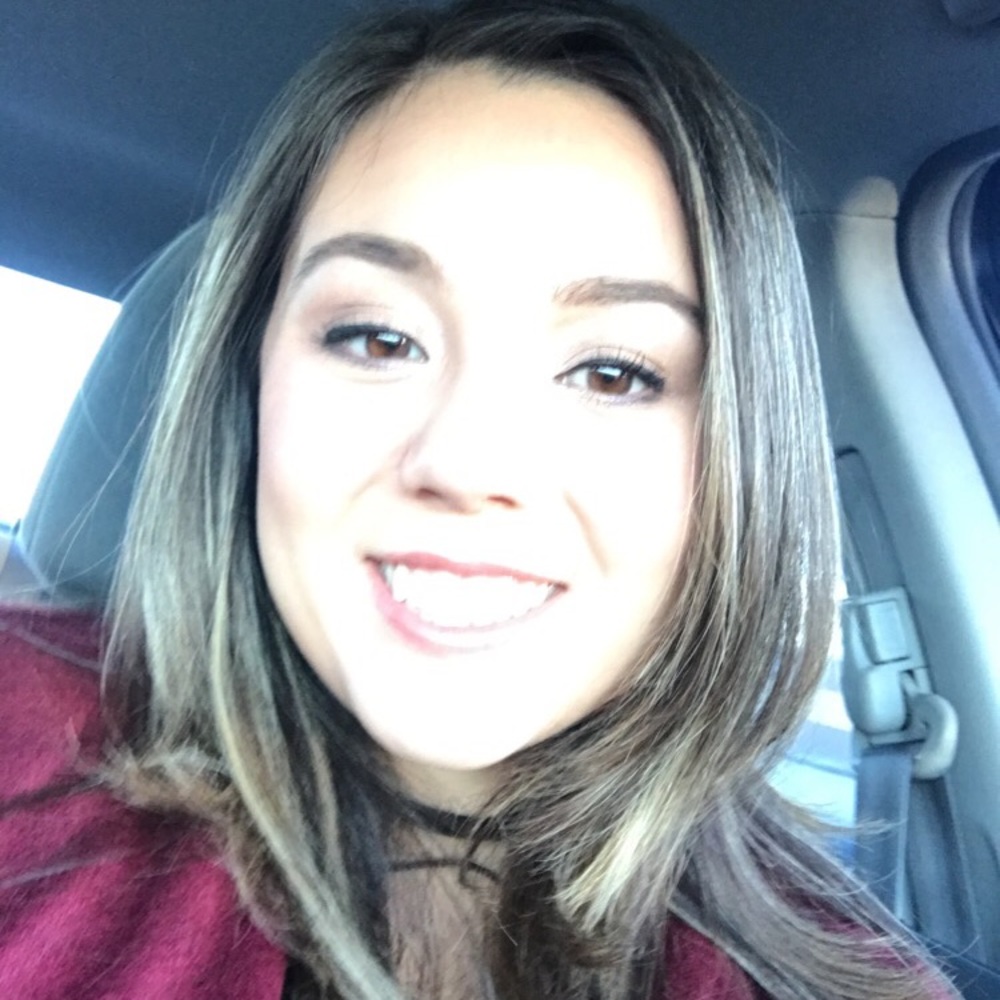 Meet your Posher, Roxanne