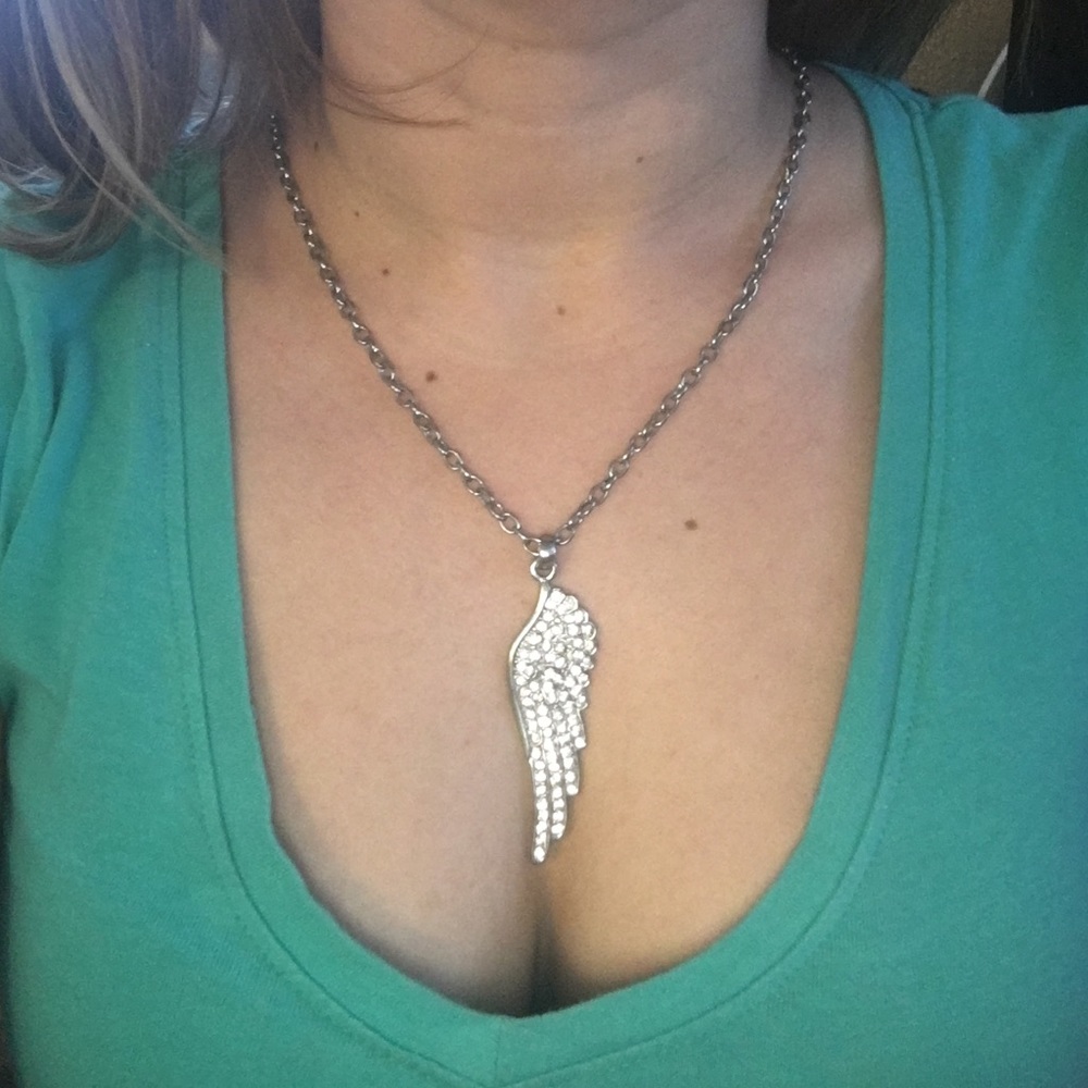 Beautiful angle wing necklace
