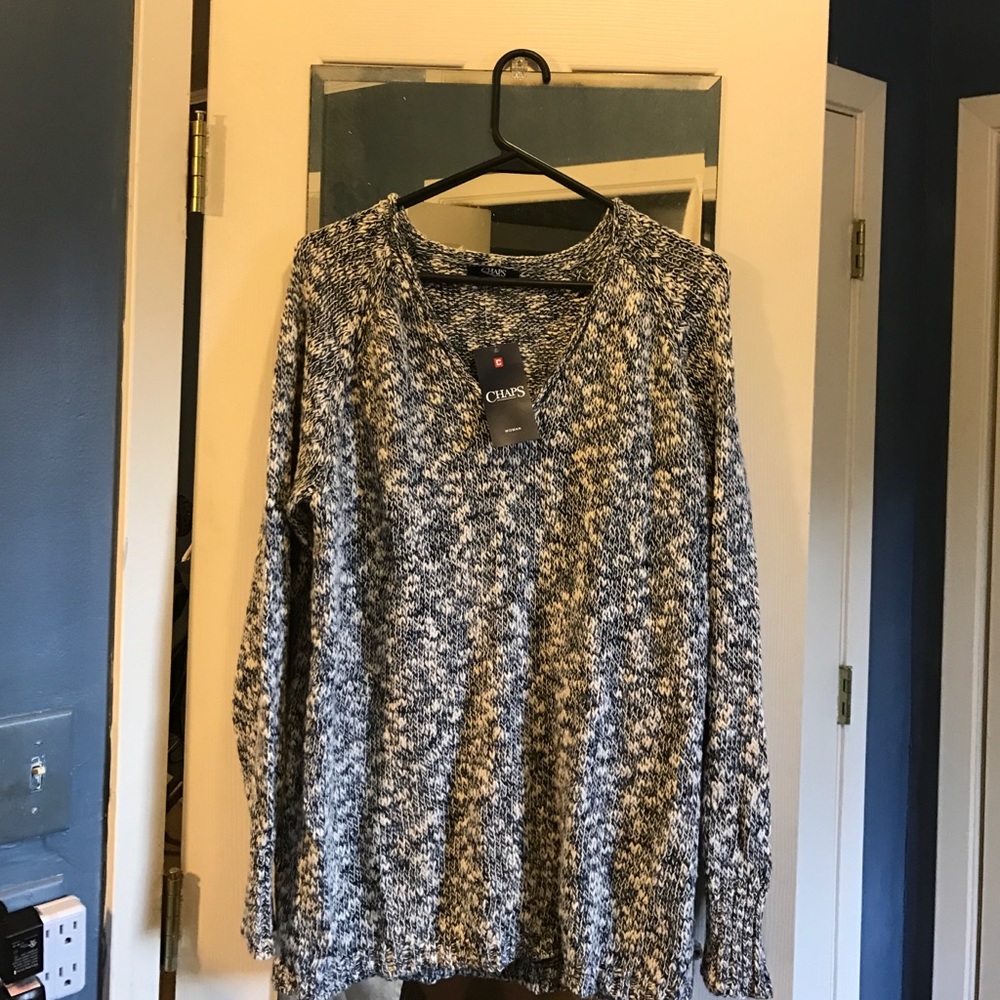 Soft v-neck sweater