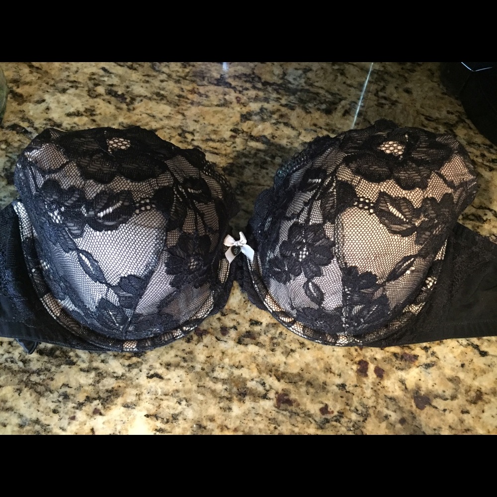 Victoria Secret 34ddd