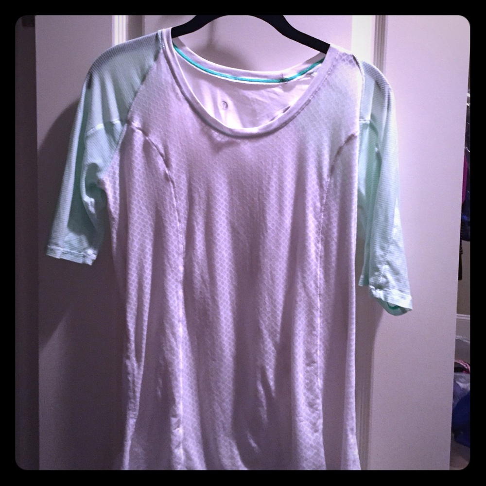 Lulu lemon athletic top