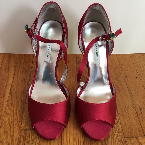 New red Caparros heels - Picture 2 of 8