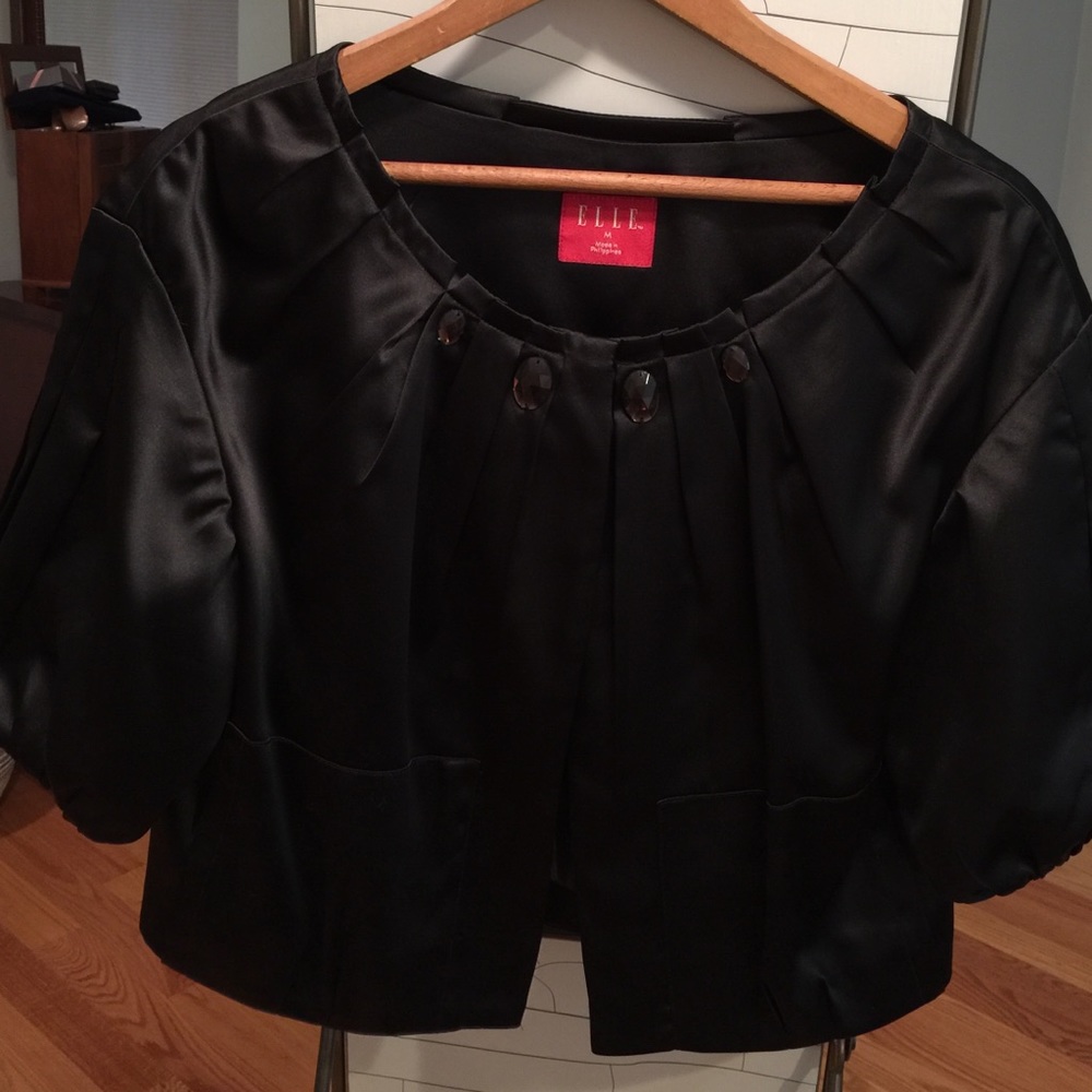 Adorable little dressy top for a fancy night out!