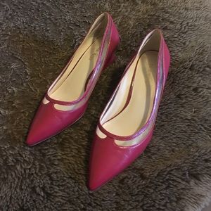 Nine West pointed pumps