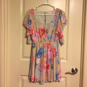 Adorable Flowy flower dress