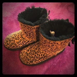 Girls Leopard Ugg Boots