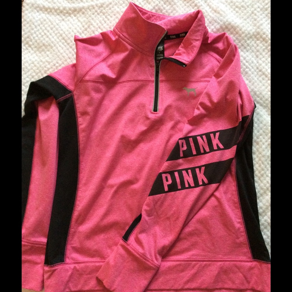 🌸🌸🌸Vs pink pullover🌸🌸🌸