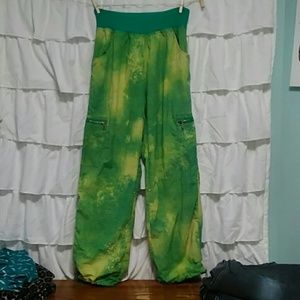 Zumba Exercise Pants /Capris Rare XL