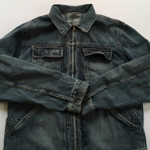 Men's XL gap denim jacket gently worn