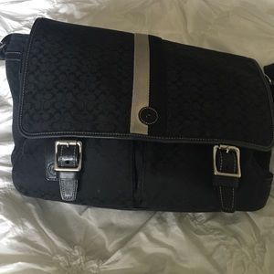 Authentic COACH signature messenger bag