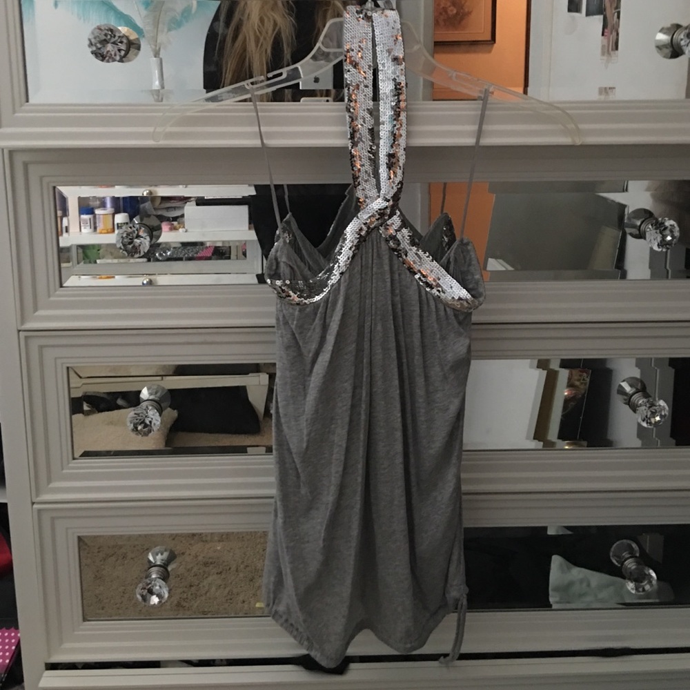 Express halter top size Small