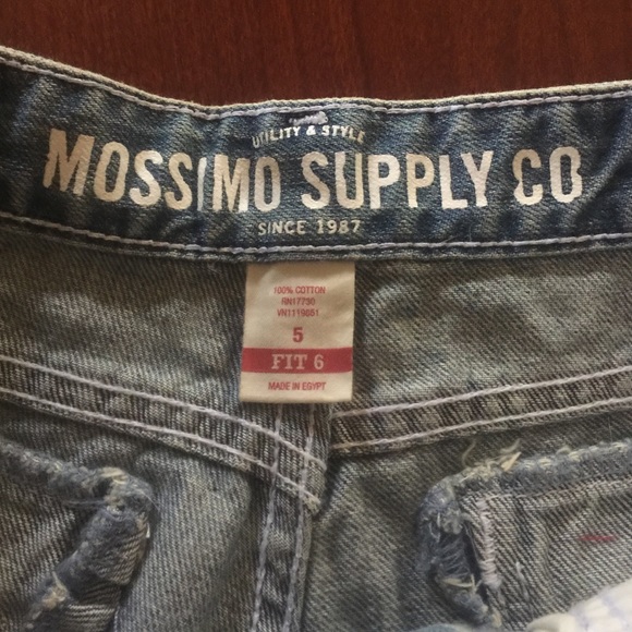 Lot of 2 mossimo jean shorts - Picture 4 of 4