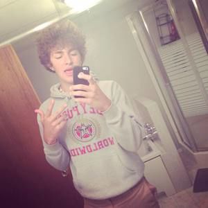 Meet your Posher, Keyton