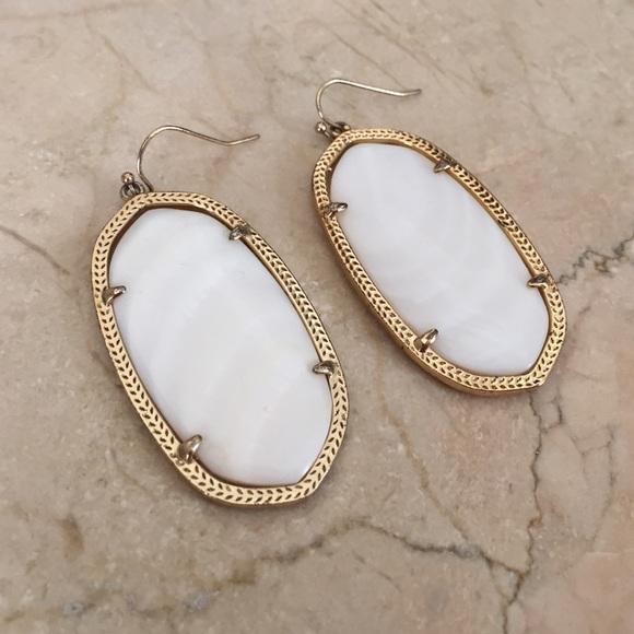 Kendra Scott 'Danielle' Earrings in White - Picture 2 of 2