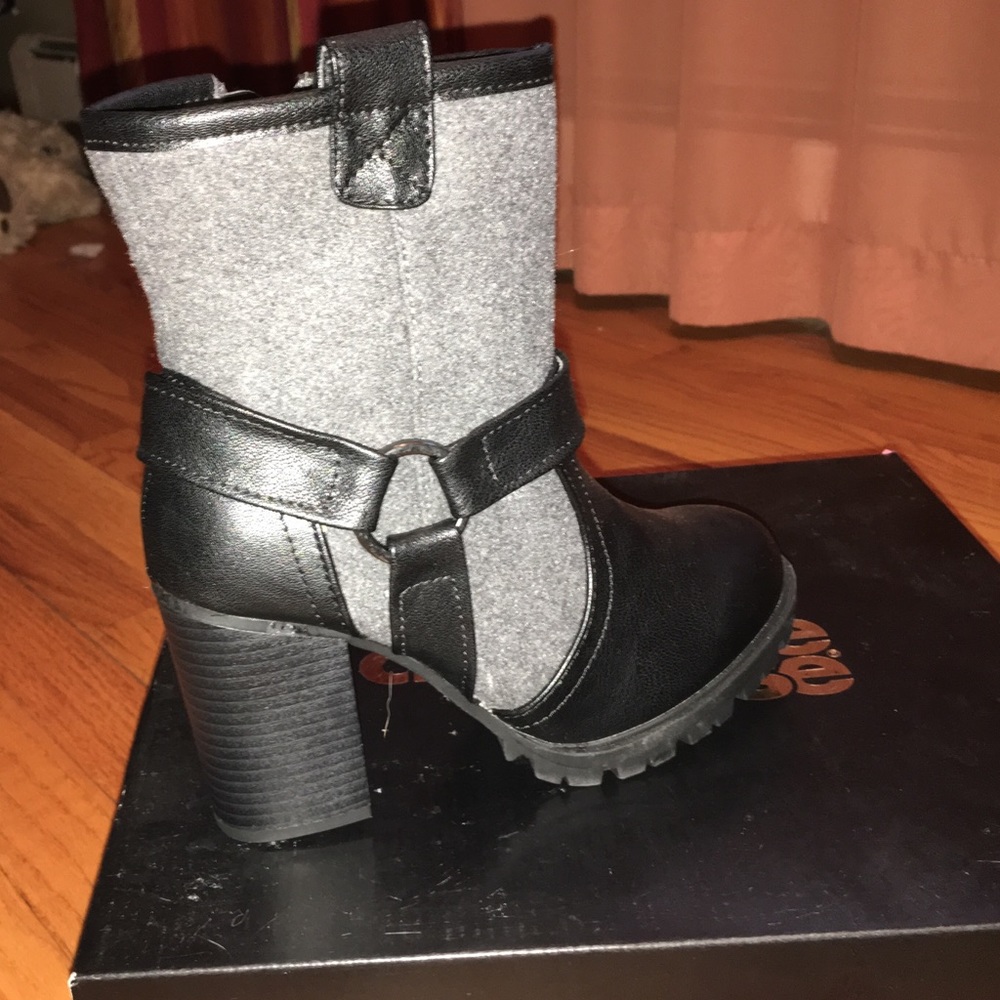 Black and Grey Boots
