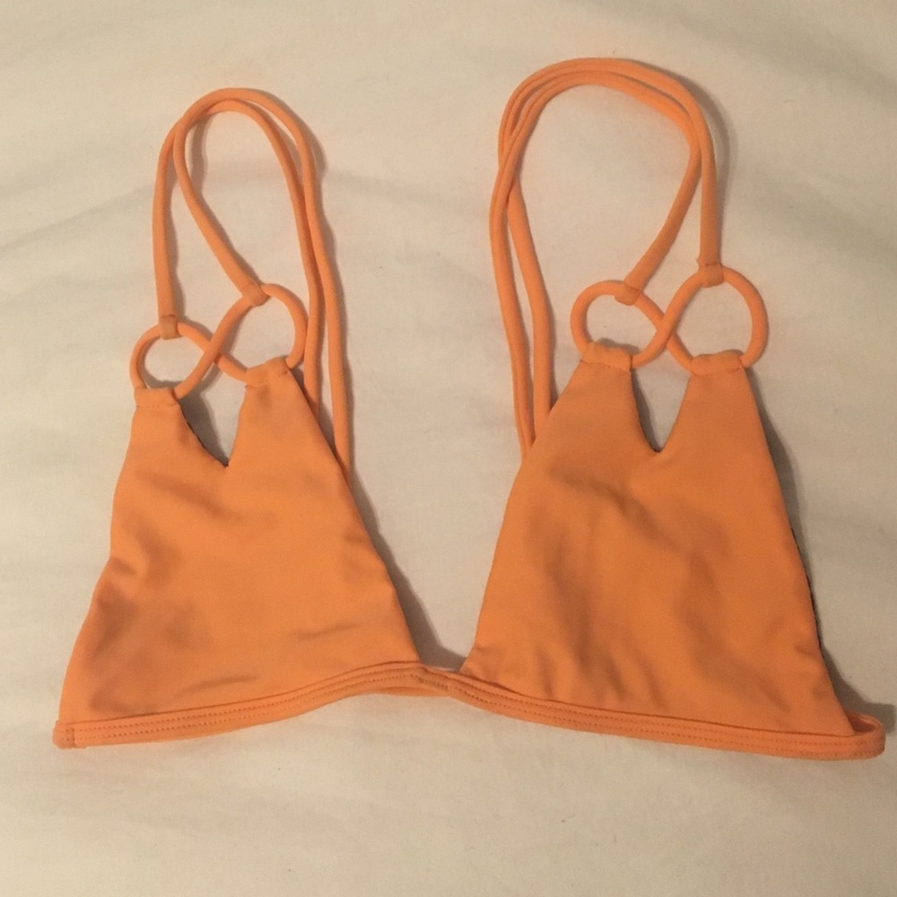 New Acacia Kekaha Top- Size medium