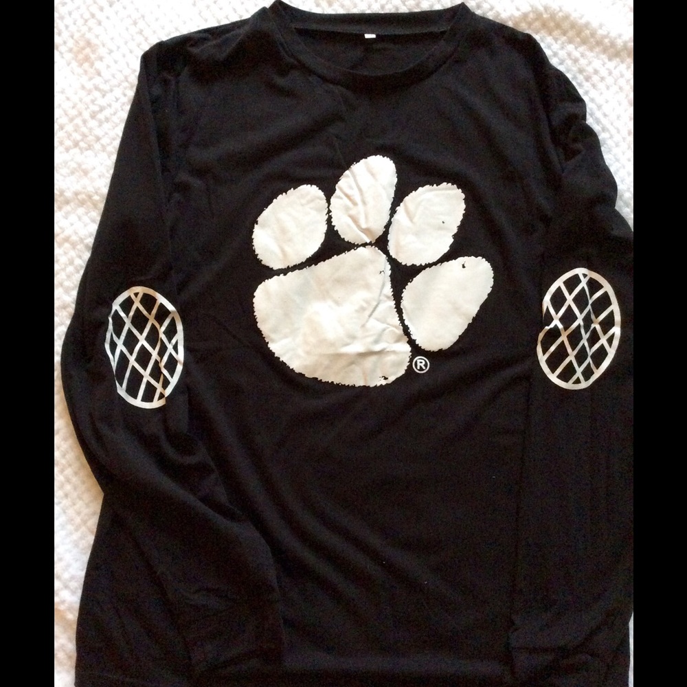 Paw print shirt