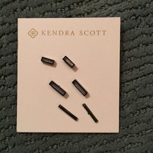 Kendra Scott studs