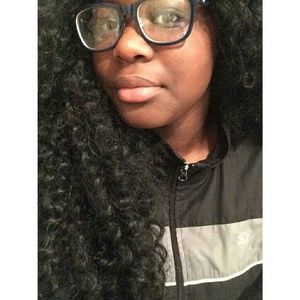 Meet your Posher, Deja